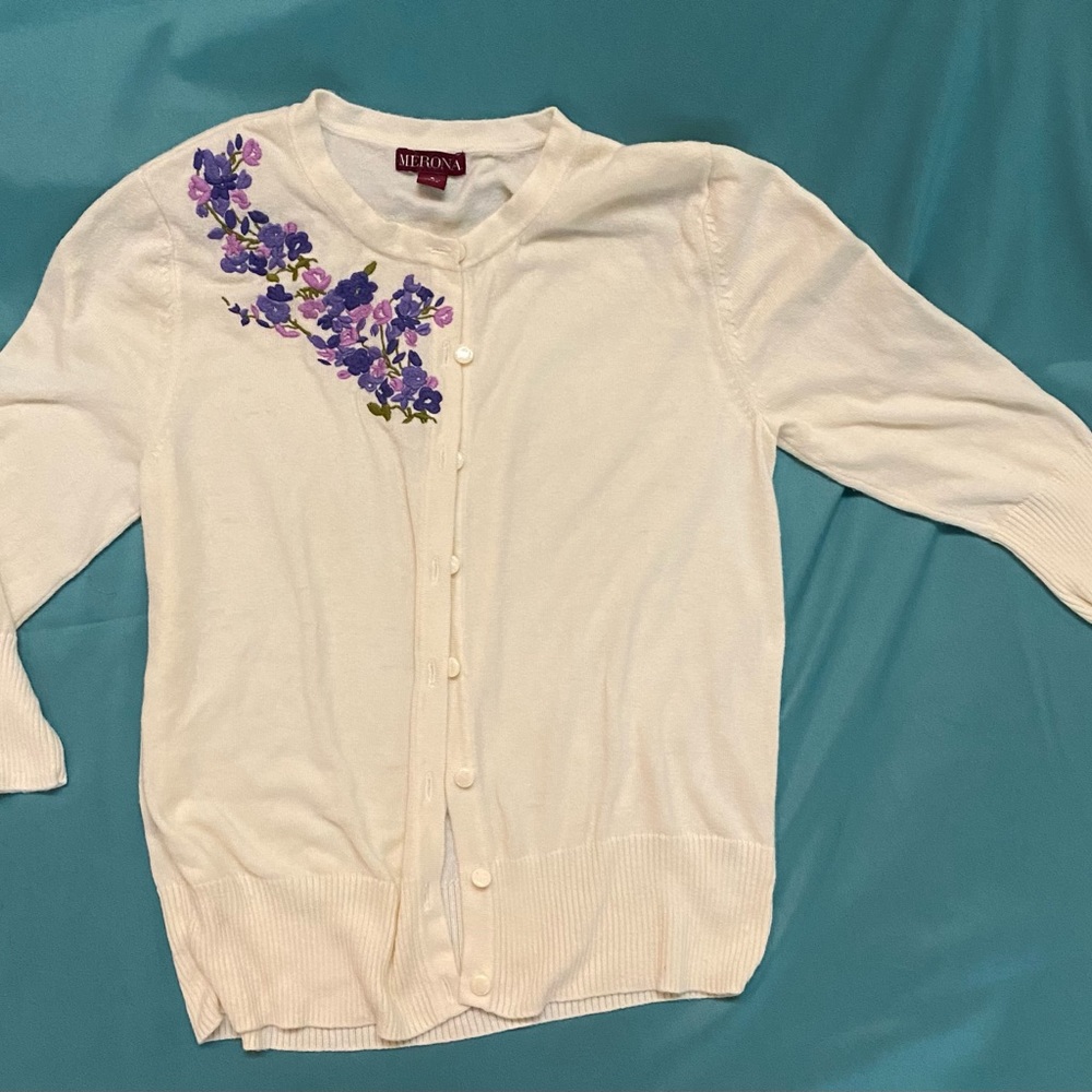 Embroidered cardigan